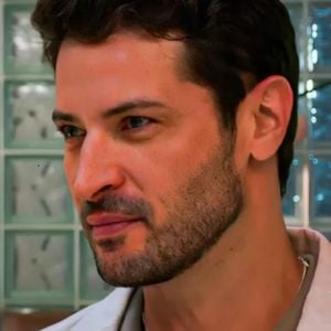 Leandro Lima sai da novela 'Vale Tudo' após personagem Walter falhar no plano da maionese envenenada