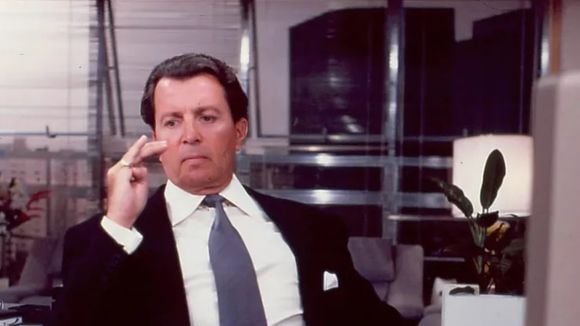 Renato de 'Rainha da Sucata' e perto dos 90, Daniel Filho surge com visual bem diferente ao lado da mulher no Golden Globes Brasil e encontra atores da novela da Globo. Fotos!