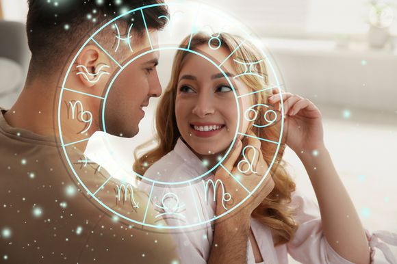Muitos acreditam que os banhos ritualísticos são ferramentas poderosas para preparar e cuidar da sua energia, antes de engatar em um novo relacionamento.