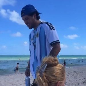 Logo em seguida Virgínia e Zé Felipe apareceram juntos em uma publicação da amiga da influencer
