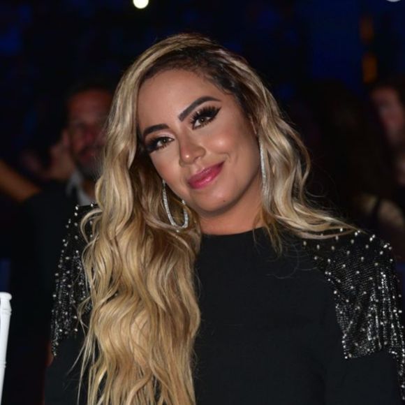 Procedimentos de Rafaella Santos garantiram um visual bastante diferente para a musa