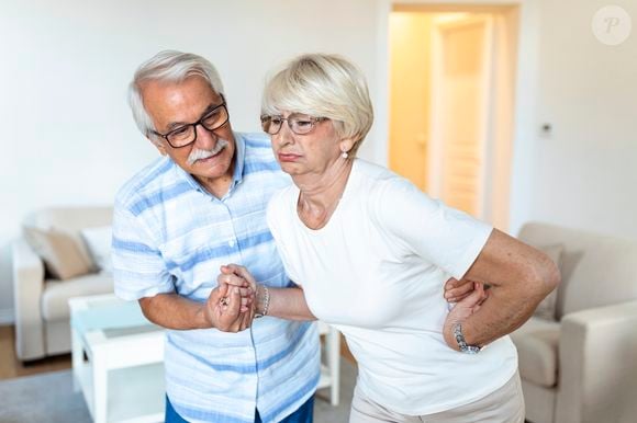 A partir dos 50 e 60 anos, o corpo passa por uma perda muscular que pode acarretar em diversos problemas