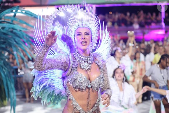 Paolla Oliveira relatou chateação e tristeza com novo vice-campeonato da Grande Rio no Carnaval 2025