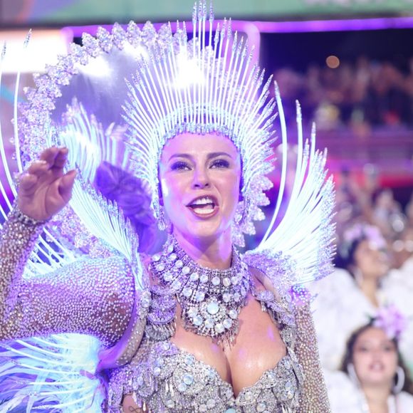 Paolla Oliveira relatou chateação e tristeza com novo vice-campeonato da Grande Rio no Carnaval 2025