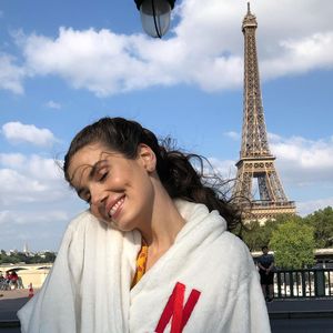 Um dos projetos de Camila Queiroz no streaming foi a série 'De Volta aos 15'