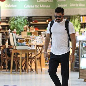 Cauã Reymond pode deixar o elenco da novela 'Vale Tudo' em meio a polêmicas com Bella Campos