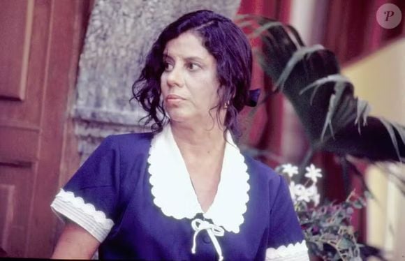 1993: um dos papeis mais recorrentes de Maria Gladys era como empregada - assim estava a atriz em 'Fera Ferida'