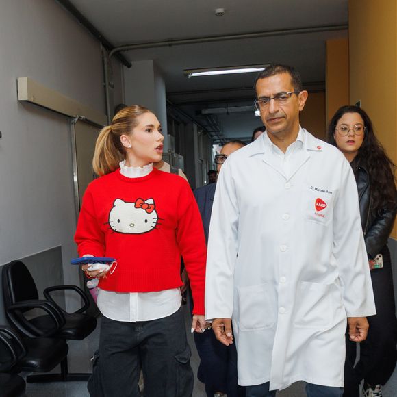 Virgínia Fonsceca começou a chamar atenção com looks mais infantis