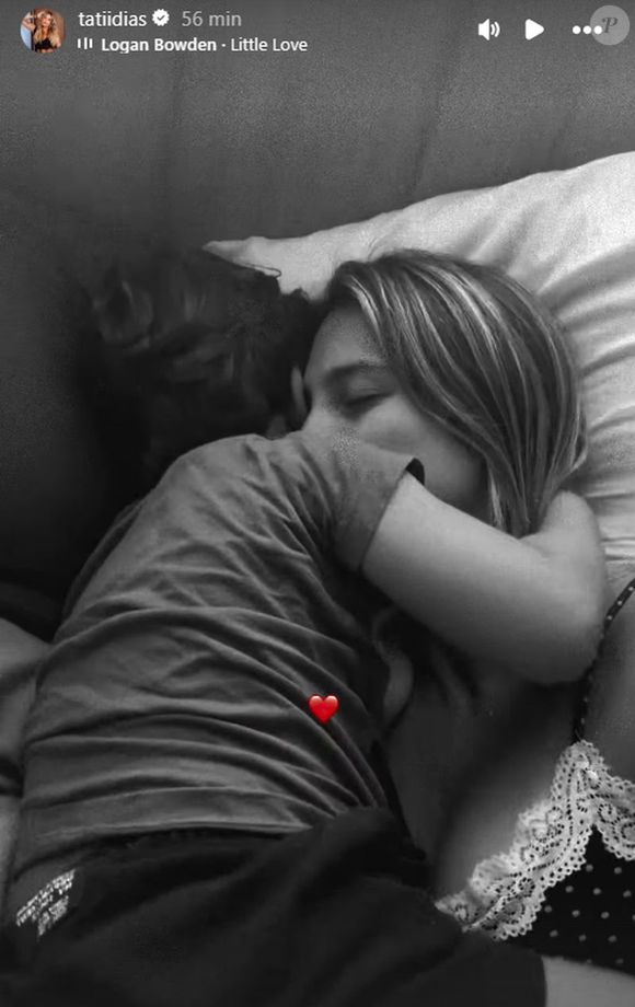 Lauana Prado mostrou um momento de carinho com o filho, Bento, de 4 anos