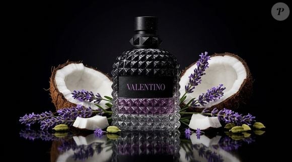 Com notas de coco fresco, lavanda e cardamomo, o Valentino Uomo Born in Roma Purple aposta em uma combinação sofisticada e fora do óbvio para conquistar quem ama perfumes masculinos intensos e marcantes