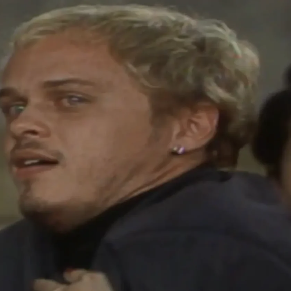 Resumo da novela 'A Viagem': Diná fica desesperada quando vê a condenação de Alexandre.