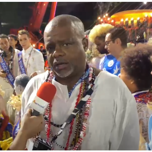 Almir Reis fala sobre saída da musa e afirma que prioridade é quem está presente na comunidade