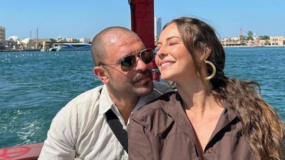 Solteiro, Diogo Nogueira faz primeira aparição pública após separação de Paolla Oliveira, mas visual diferente rouba a cena. Fotos!