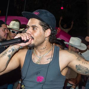 Zé Felipe se apresentou no camping da Festa do Peão de Barretos na última quinta-feira (27)