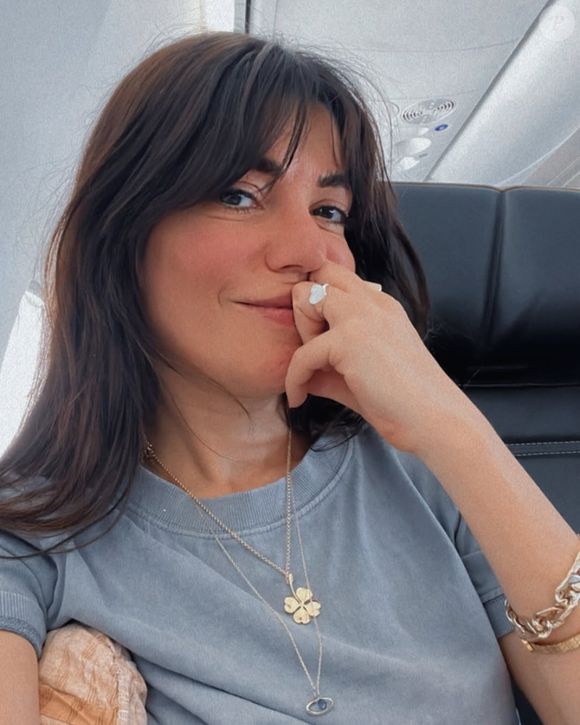 A atriz Ceren Moray interpreta "Efsun", a irmã adotiva de Bahar, na novela turca "Minha Vida"