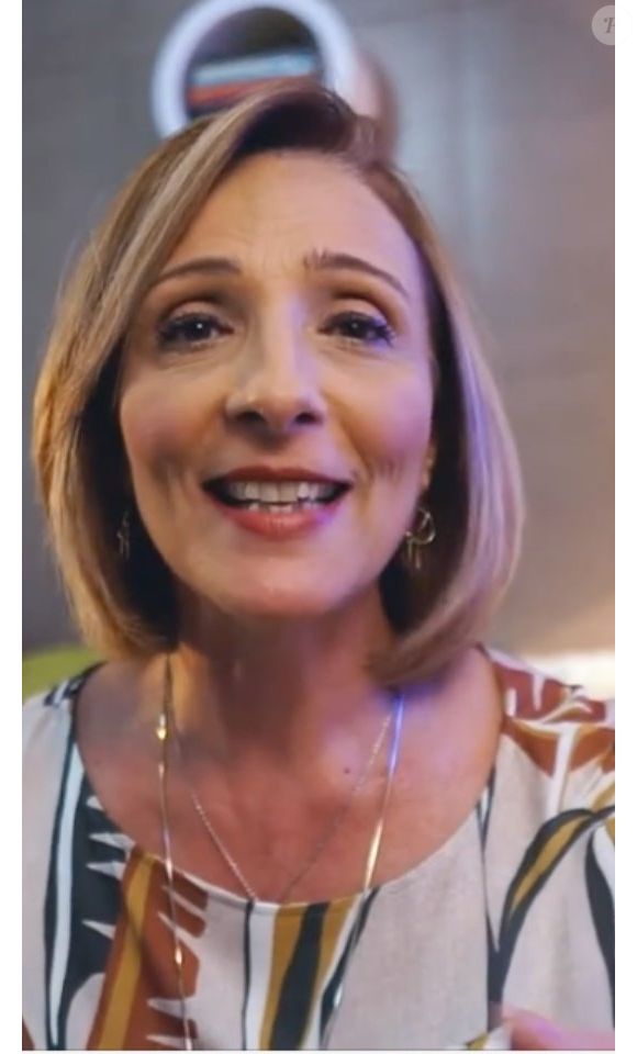 A sexóloga Carla Cecarello fez história na televisão nos anos 2000, ao protagonizar um programa sobre educação sexual no SBT