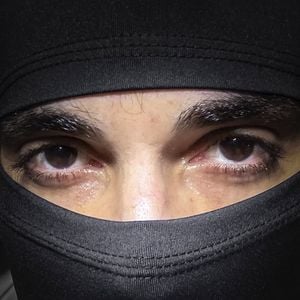Fiuk abriu o bocão nas redes sociais por conta de sua nova música, 'Depressão', se tornar alvo de piada dos internautas. O ator e cantor de 35 anos afirmou cansaço porque o público 'não entendeu' a mensagem de sua composição.