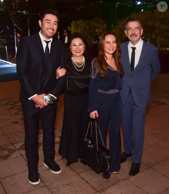 O pai de Sabrina Sato participou de um jantar em apoio à pesquisa oncológica após enfrentar tratamento contra câncer no pâncreas