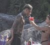 MC Cabelinho eliminou bebida alcoolica e cigarro para viver lutador na série 'Fúria', da Netflix