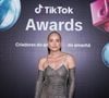 Angélica exibe calcinha cavada em look do TikTok Awards 2024