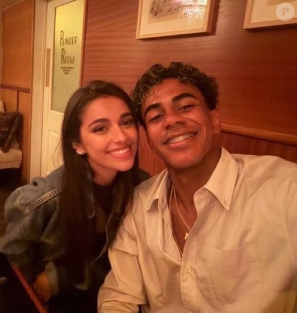 Inés García e Yamal anunciaram o namoro em maio deste ano, o que causou polêmica, já que ela supostamente estaria em outro relacionamento antes