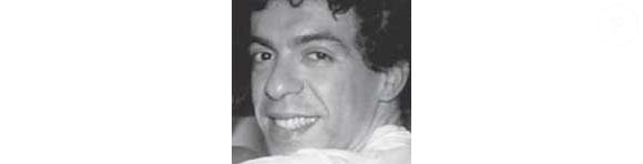 Ricardo de Almeida foi o primeiro filho de Manoel Carlos a morrer: ele faleceu em 1988, aos 32 anos, em decorrência de complicações do vírus HIV