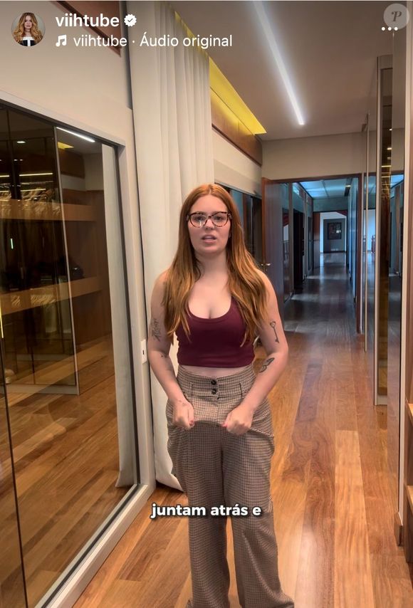 "Depois da cirurgia, eu perdi seis quilos e eu descobri isso só agora, porque eu fui ao hospital com a Lua e pediam para pesá-la, e para ser menos traumático, me pesei e a pesei com ela no colo", contou nos stories.