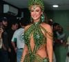 Para a ocasião especial, Paolla Oliveira escolheu um look nas cores da Imperatriz Leopoldinense