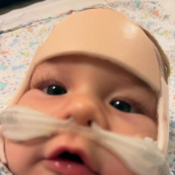 Virginia Fonseca é criticada após trocar foto do perfil por imagem do filho na UTI