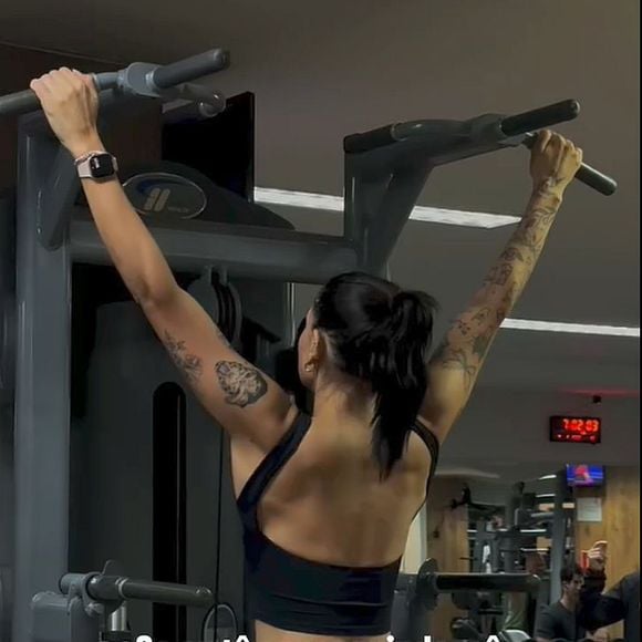 Ana Castela incentivou os fãs a treinarem também