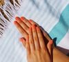 Se existe uma cor deslumbrante para realçar suas unhas, é o tom pumpkin spice, ou laranja apimentado.