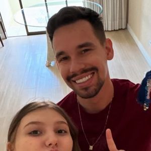 Isabel Veloso tinha ciúmes da atual namorada de Lucas Borbas: bastidores antes da morte da influenciadora são revelados por primo. 'Utilizando a imagem e o nome da Isa'