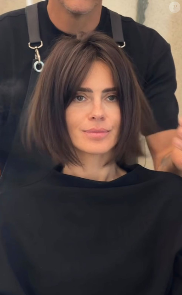Escalada para viver Diná no cinema, Carolina Dieckmann passou por transformação radical no cabelo e mostrou o resultado pela primeira vez no Instagram