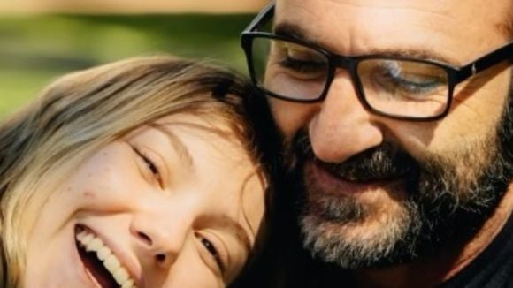 Com filha na UTI há quase um mês, pai de Isabel Veloso faz emocionante desejo para 2026 ao citar 'momento delicado' da saúde da influencer