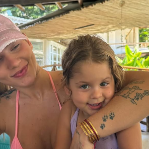 Virgínia Fonseca pega a filha 'Flo Flo Biuta' na mentira e expõe situação constrangedora com babá: 'Pede desculpas'