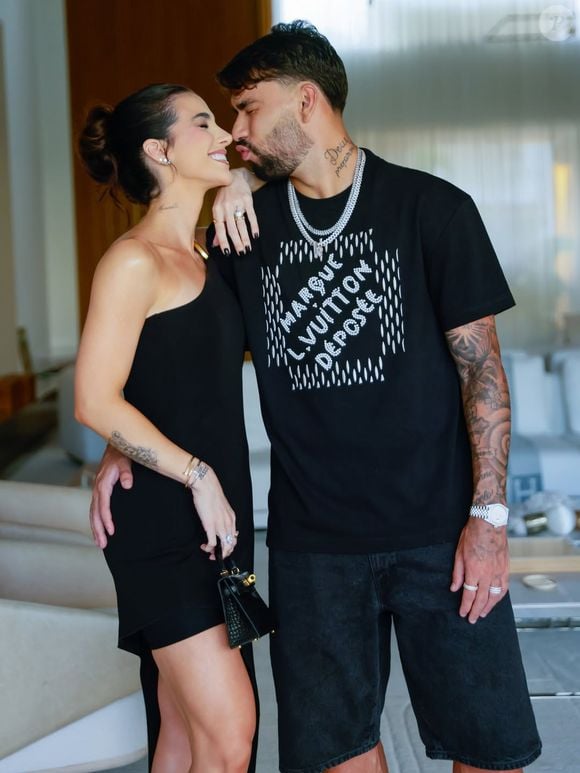 Entre as WAG’s é uma das mais populares da Seleção está Duda Fournier, esposa de Lucas Paquetá, do Flamengo. Nutricionista e influenciadora digital, ela soma impressionantes 2,1 milhões de seguidores no Instagram, no perfil @dudafournier