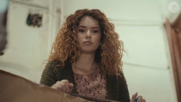 Sirin faz tortura a Arif, ex-noivo de Bahar, na novela 'Força de Mulher', no capítulo de segunda-feira 19 de maio de 2025