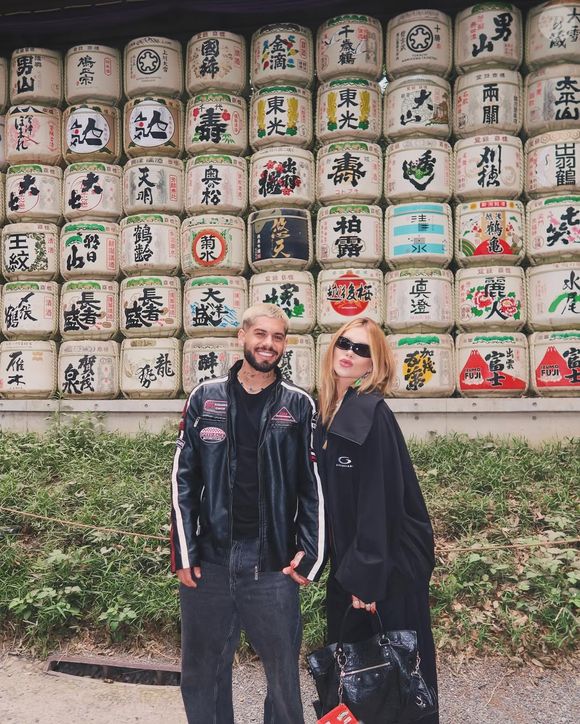 O casal Virginia e Zé Felipe está hospedado no icônico Bvlgari Hotel Tokyo, um dos mais exclusivos da Ásia.