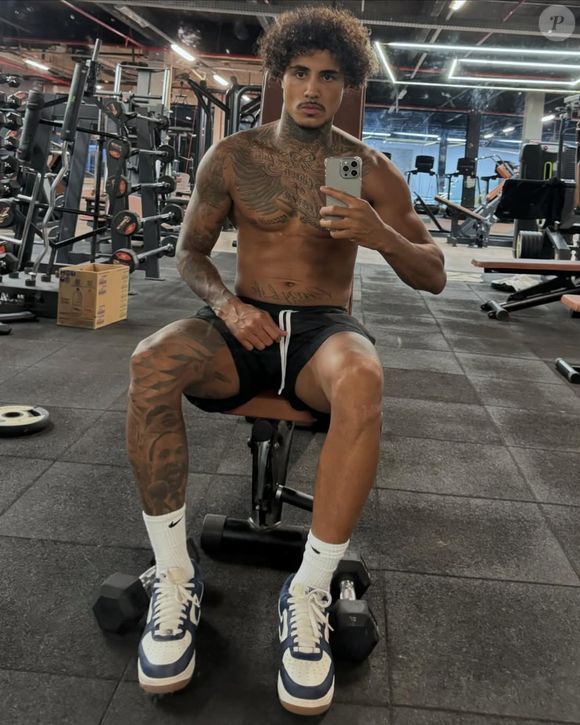 MC Livinho é o mais recente famoso a se render à plataforma Privacy, conhecida por ser queridinha de produtores de conteúdo adulto