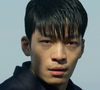 Hwang Jun-ho (Wi Ha-joon), retorna à série após escapar da morte. Ele está em busca do irmão Hwang In-ho (Lee Byung-hun), que é o dono do jogo