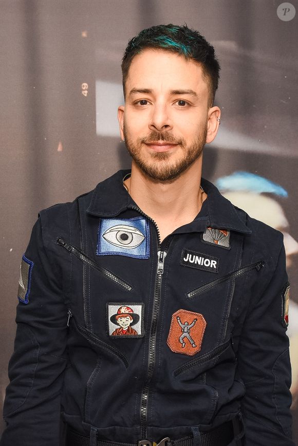 Junior apareceu de policial federal um dia depois da prisão preventiva de Jair Bolsonaro