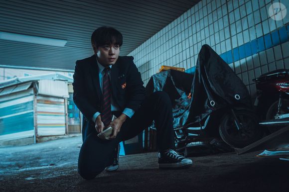 Em entrevista, Parlk Ji-hoon disse que já seguiu dieta bizarra onde comia apenas uma vez por dia, e também fez jejum intermitente