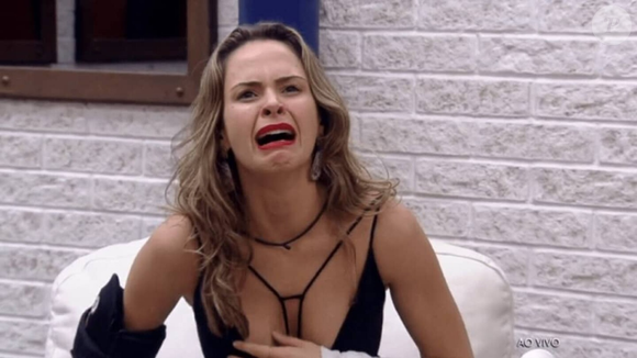 BBB 26: comportamento contido de Ana Paula Renault pode ser o maior trunfo da veterana no jogo