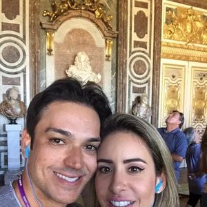 No entanto, Lica Lopes e o marido viviam em viagens internacionais