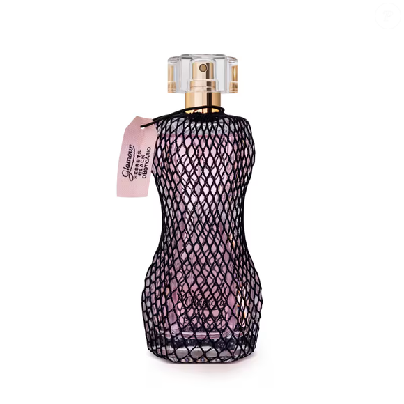 Nem Avon, nem Natura: um perfume de O Boticário conquistou uma apaixonada por fragrâncias marcantes e chama atenção pela combinação de frutas vermelhas, flores e um irresistível toque de baunilha. Veja por que o Glamour Secrets Black virou queridinho