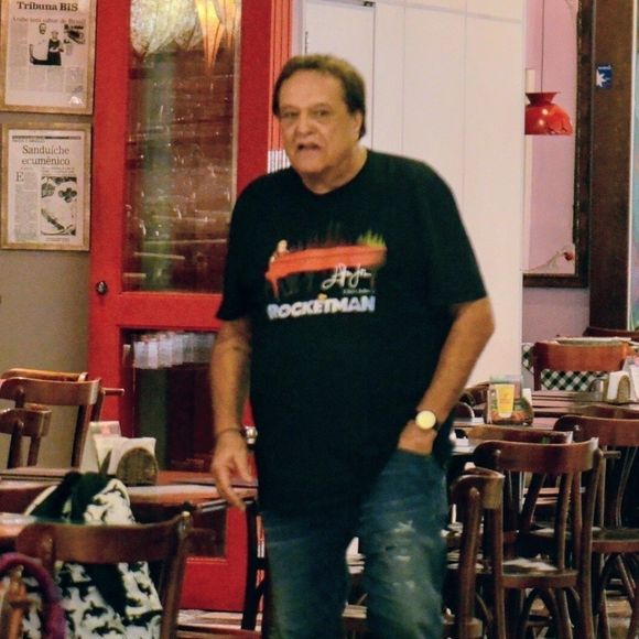 Dennis Carvalho quase morreu durante internação de mais de 30 dias: 'Muito feliz porque estou vivo. Depois de passar quase 20 dias em coma, morre, não morre, graças a Deus, sobrevivi. É motivo para comemorar'