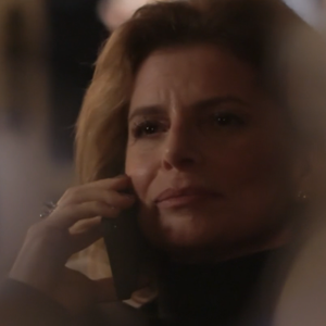 Em 'Vale Tudo', Odete Roitman é mãe de Heleninha (Paolla Oliveira) e de Afonso Roitman (Humberto Carrão).