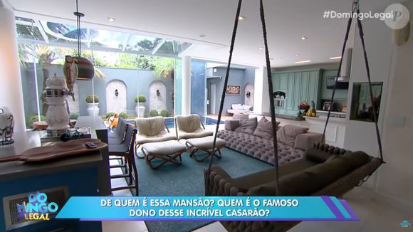 Sertanejo Marcos tem muito espaço para relaxar em sua mansão de 730m²