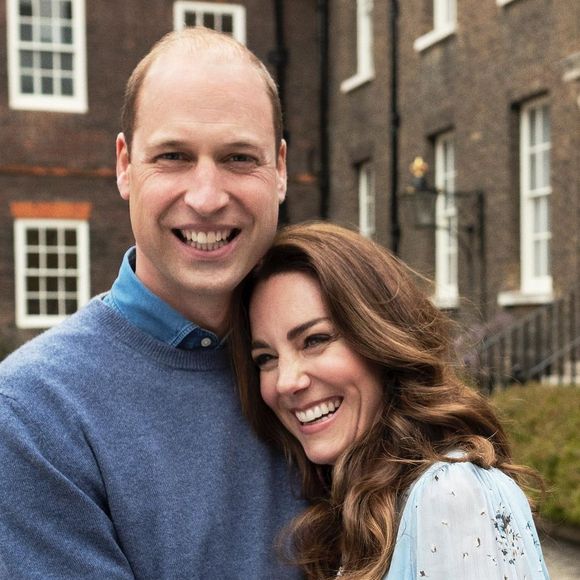 Segundo informações da revista People, uma fonte próxima da realeza trouxe à tona que o casal está mais aberto, e agora conversam mais sobre o relacionamento.