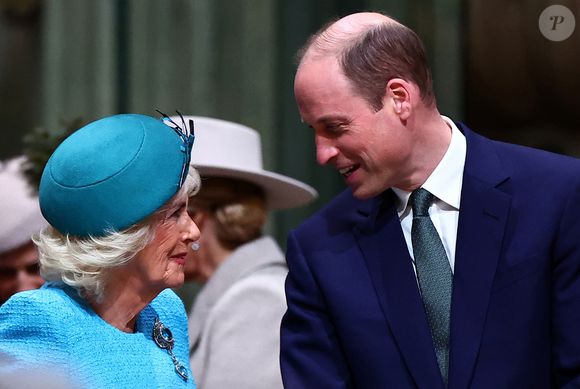 Príncipe William e Camilla se conheceram em 12 junho de 1998, 9 meses depois da morte de Princesa Diana e apenas 9 dias antes do aniversário de 16 anos